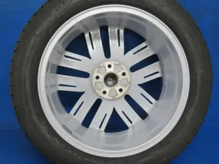 Original VW Tiguan VW Tiguan Allspace 19 Zoll Auckland Winterräder 5NA601025F Silber 4x 8,3 mm Winterreifen Alufelgen 5NA601025N - Bild 4