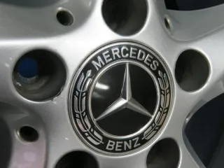 Original Mercedes V-Klasse Typ W447 bis 02/2024 Mercedes Vito Typ 447 Winterräder 17 Zoll 5-Speichen-Rad RDKS Silber Winterreifen gebraucht - Bild 12