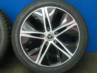 Original Mercedes A-Klasse Mercedes B-Klasse Mercedes CLA 18 Zoll 5-Speichen-Rad Winterräder + RDKS A1774010500 Schwarz Winterreifen - Bild 16