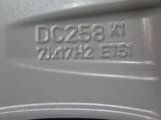 Original Mercedes V-Klasse Typ W447 bis 02/2024 Mercedes Vito Typ 447 Mercedes Vito Tourer Typ 447 17 Zoll 5-Speichen-Rad Winterräder + RDKS Alufelgen A4474014800 Silber - Bild 5