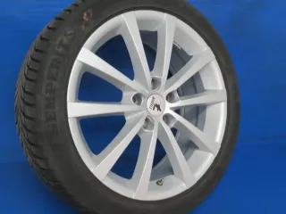 VW Passat VW T-Roc Seat Ateca Skoda Karoq Skoda Octavia Winterräder gebraucht Winterreifen Alufelgen 18 Zoll - Bild 3