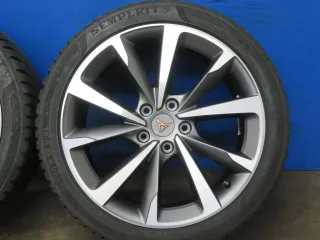 Original Cupra Leon 18 Zoll 10-Arm-Design Winterräder Alufelgen 5FA601025E Anthrazit Winterreifen 2x 7,5 mm / 2x 8,3 mm - Bild 14