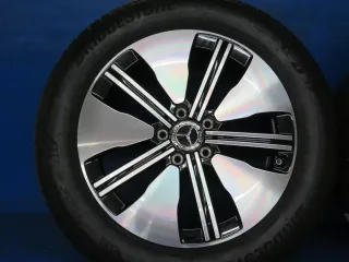 Original Mercedes Benz EQA Mercedes Benz EQB 18 Zoll 5-Speichen-Design Sommerräder + RDKS Alufelgen A2434011300 Schwarz Sommerreifen 4x 99,9% - Bild 10