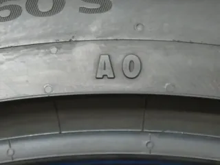 4x Winterreifen 245/40 R21 100V XL AO Continental Winter Contact TS860S 2224 2x 5,5 mm / 2x 6 mm - Bild 8