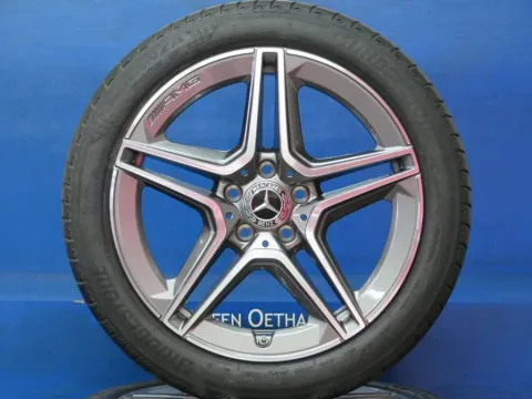 Background image for NEU Original A-Klasse Typ 177 B-Klasse Typ 247 CLA Typ 118 18 Zoll AMG 5-Doppelspeichen-Rad Sommerräder + RDKS Alufelgen A1774011500 Tremolit metallic / glanzgedreht Sommerreifen