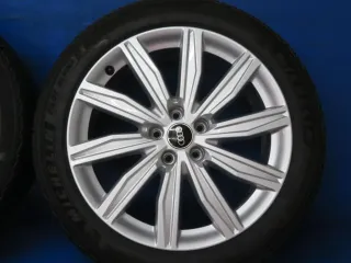 Original Audi A6 Typ 4K / C8 Alufelgen 19 Zoll 10-Speichen Dynamik Design Winterräder 4K0601025M Silber Winterreifen 2x 6,2 mm / 2x 6,5 mm - Bild 12