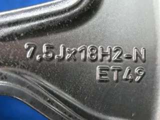 Original Mercedes A-Klasse Mercedes B-Klasse Mercedes CLA 18 Zoll 5-Speichen-Rad Winterräder + RDKS A1774010500 Schwarz Winterreifen - Bild 6