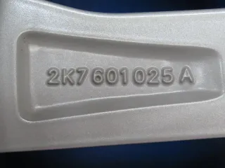Original VW Caddy V Typ 2K7 17 Zoll Winterräder Alufelgen Barahona 2K7601025A Silber Winterreifen neu - Bild 5