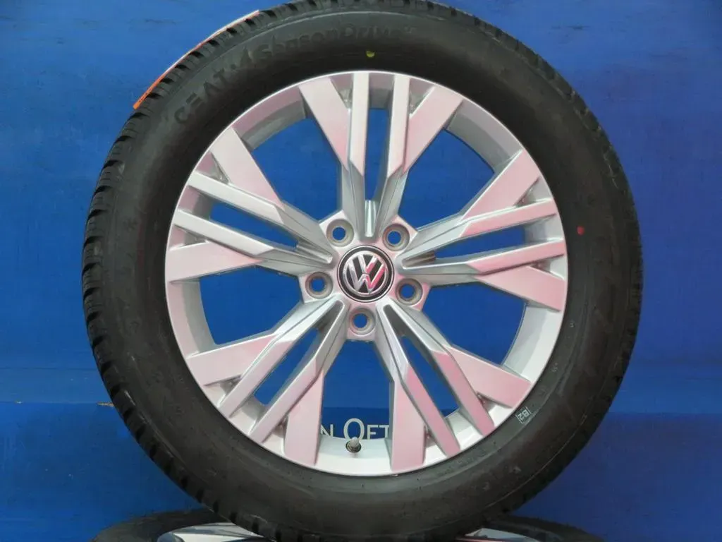 Original VW Passat Alltrack VW Arteon 17 Zoll Stavanger Ganzjahresräder Alufelgen 3G0601025AB Silber Ganzjahresreifen neu - Bild 1