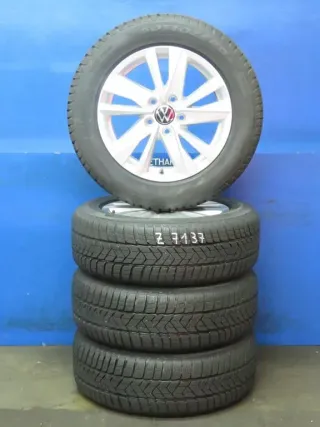 Original VW Touran II 16 Zoll Karlstad Winterräder Alufelgen 5TA601025Q Silber Winterreifen 4x 99% - Bild 2