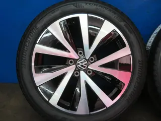 NEU Original VW T-Roc 18 Zoll 5-V-Speichen-Design Sommerräder Alufelgen 2GJ601025B Schwarz Sommerreifen - Bild 12