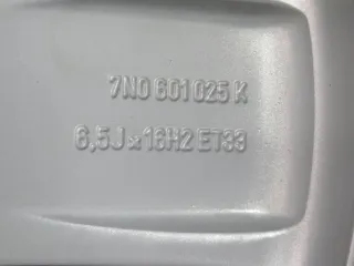 Original VW Sharan Typ 7N 16 Zoll Memphis Sommerräder Alufelgen 7N0601025K Silber Sommerreifen 2x 5 mm / 2x 6,8 mm - Bild 5
