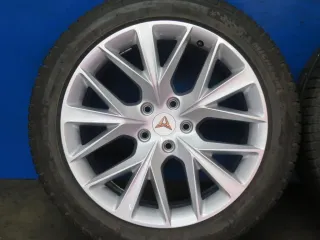 Original Cupra Formentor 18 Zoll Y-Speichen-Rad Winterräder Alufelgen 5FF071498 Silber Winterreifen 2x 5,8 mm / 2x 6,4 mm - Bild 14