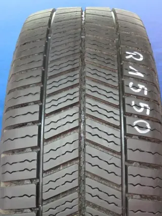 2x Allwetterreifen 235/65 R16 115/113R Continental Van Contact A/S Ultra DOT 0525 2x 8,5 mm - Bild 4