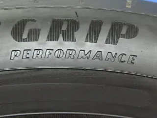 4x Sommerreifen 205/55 R17 91V Goodyear Efficient Grip Performance DOT 2x 3524 / 2x 3522 2x 5,5 mm / 2x 6,3 mm - Bild 8