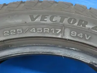 2x Allwetterreifen 225/45 R17 94VXL Goodyear Vector 4 Season G2 AO DOT 3920 2x 7,7 mm - Bild 8