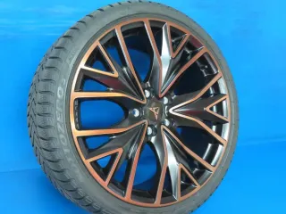 Original Cupra Leon 19 Zoll Exclusive II Winterräder Alufelgen 5FA601025R Schwarz Winterreifen Pirelli 2x 6,1 mm / 2x 6,7 mm - Bild 3
