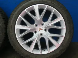 Original Cupra Formentor 18 Zoll Y-Speichen-Rad Winterräder Alufelgen 5FF071498 Silber Winterreifen 2x 5,8 mm / 2x 6,4 mm - Bild 13