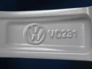 Original VW Passat Limousine VW Passat Variant 16 Zoll Merano Winterräder Alufelgen 3G0071496B Silber Winterreifen 2x 6,6 mm 2x 8,7 mm - Bild 8