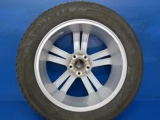 Original VW Tiguan VW Tiguan Allspace 18 Zoll Sebring Winterräder + RDKS Alufelgen 5NA601025M Silber Winterreifen 2x 6 mm 2x 7 mm - Bild 4