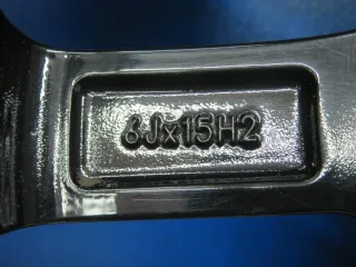 Original Hyundai 15 Zoll 5-Doppelspeichen-Design Winterräder Alufelgen HMD02-60547 Schwarz Winterreifen 5,6 mm / 6 mm - Bild 5