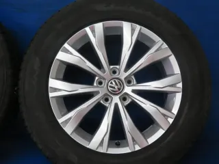 Original VW Tiguan VW Tiguan Allspace 17 Zoll Montana Winterräder Alufelgen 5NA601025 Silber Winterreifen 4x 6,5 mm - Bild 9