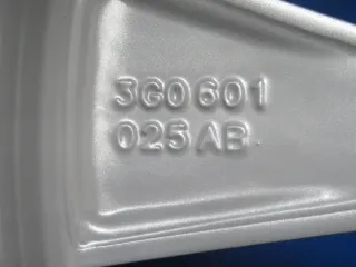 Original VW Passat Alltrack VW Arteon 17 Zoll Stavanger Winterräder Alufelgen 3G0601025AB Silber Winterreifen 2x 5,8 mm / 2x 7,7 mm - Bild 5