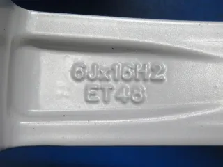 Original VW Golf 7 16 Zoll Merano Winterräder Alufelgen 5G0071496B Silber Winterreifen 2x 5,5 mm / 2x 6,5 mm - Bild 5