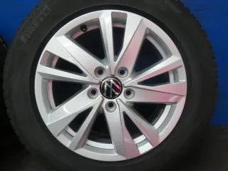 Original VW Touran II 16 Zoll Karlstad Winterräder Alufelgen 5TA601025Q Silber Winterreifen 4x 99% - Bild 12
