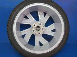 Original VW Golf 8 18 Zoll Bergamo Winterräder Alufelgen 5H0601025M Silber Winterreifen 2x 7,8 mm / 2x 8,8 mm - Bild 4