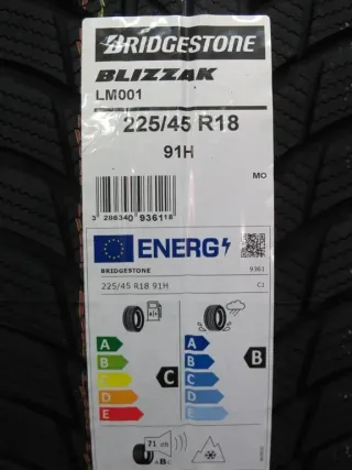 Original Mercedes A-Klasse Mercedes B-Klasse Mercedes CLA 18 Zoll Y-Speichen-Rad Winterräder + RDKS Alufelgen A1774010600 Termolit-metallic Winterreifen neu - Bild 8