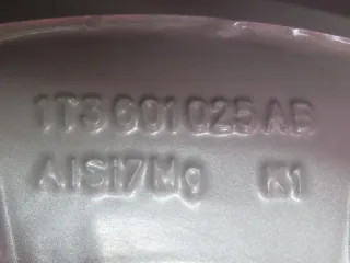 Original VW ID.BUZZ 20 Zoll Stockton Winterräder Alufelgen 1T3601025AB 1T3601025AC Silber Winterreifen 4x 8,4 mm - Bild 5