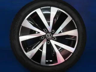 NEU Original VW T-Roc 18 Zoll 5-V-Speichen-Design Sommerräder Alufelgen 2GJ601025B Schwarz Sommerreifen - Bild 4