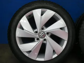 Original VW Golf 8 17 Zoll Belmond Winterräder Alufelgen 5H0601025B Silber Winterreifen 2x 5 mm / 2x 6,2 mm - Bild 14