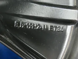 Original Mercedes Benz EQC Typ: N293 19 Zoll 5-Speichen-Rad Winterräder + RDKS Alufelgen A2934010100 Schwarz glanzgedreht Winterreifen 2x 5,6 / 2x 8 mm - Bild 6