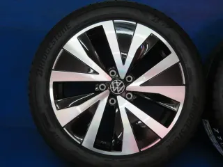 NEU Original VW T-Roc 18 Zoll 5-V-Speichen-Design Sommerräder Alufelgen 2GJ601025B Schwarz Sommerreifen - Bild 10