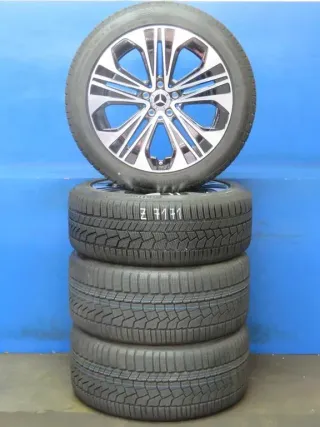 Original Mercedes E-Klasse Limousine Baureihe W214 Mercedes E-Klasse T-Model Baureihe S214 19 Zoll Winterräder + RDKS Alufelgen A2144012300 Schwarz Winterreifen 2x 8,4 mm 2x 100% - Bild 8