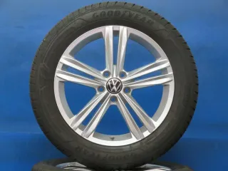 Original VW Tiguan VW Tiguan Allspace 18 Zoll Sebring Winterräder + RDKS Alufelgen 5NA601025M Silber Winterreifen 2x 6 mm 2x 7 mm - Bild 1
