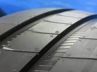 4x Sommerreifen 245/40R19 98Y 275/35R19 100Y MO Goodyear Eagle F1 Asymmetric 3 DOT 0724 4x 99% - Bild 3