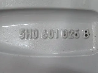 Original VW Golf 8 17 Zoll Belmond Winterräder Alufelgen 5H0601025B Silber Winterreifen 2x 5 mm / 2x 6,2 mm - Bild 5