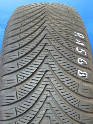 2x Allwetterreifen 215/65 R17 103VXL Kumho Solus 4S HA32 DOT 5024 2x 6,6 mm - Bild 3
