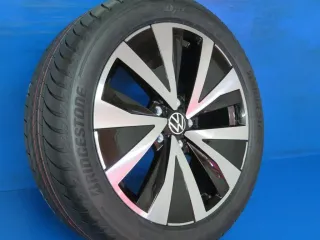 NEU Original VW T-Roc 18 Zoll 5-V-Speichen-Design Sommerräder Alufelgen 2GJ601025B Schwarz Sommerreifen - Bild 3