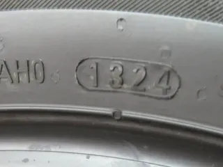2x Sommerreifen 215/60 R16 95V Kumho Ecsta HS52 DOT 1324 2x 5,2 mm - Bild 8
