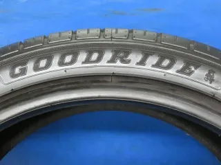 2x Sommerreifen 235/40 R18 95Y XL Goodride SA-37 DOT 0122 2x 5,3 mm gebraucht - Bild 4